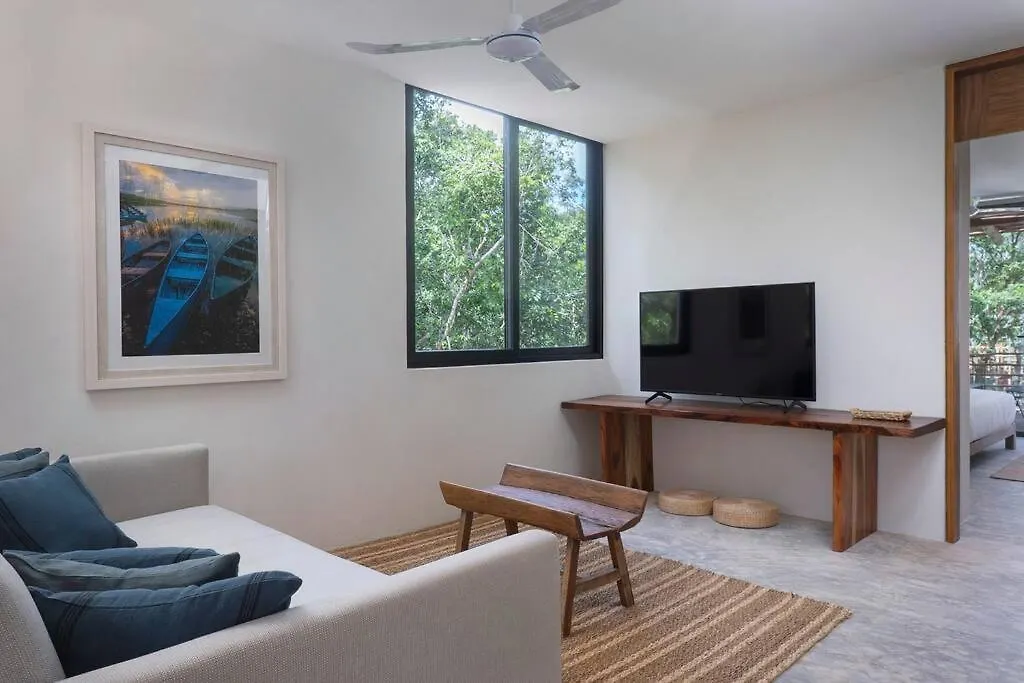 Casa vacanze Twin Villas 8Br, Concierge, Gated ,Jacuzzi, Paddle Court Tulum