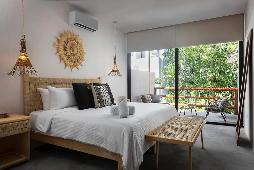 Twin Villas 8Br, Concierge, Gated ,Jacuzzi, Paddle Court Tulum Messico